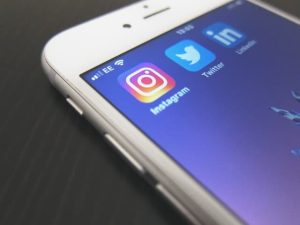 instagram kamera açılmıyor